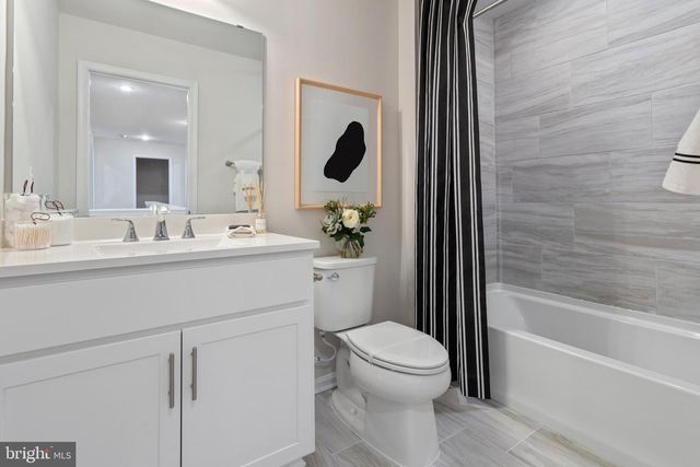 173 LITTLE WHIM RD, Fredericksburg, VA 22405