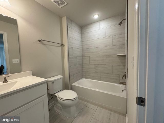 173 LITTLE WHIM RD, Fredericksburg, VA 22405