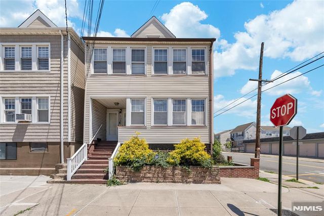 105 Bergen Avenue, Kearny, NJ 07032