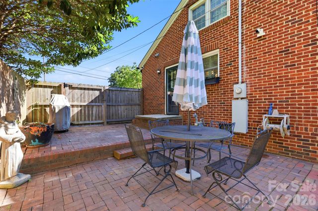 2201 Armstrong Park Drive, Gastonia, NC 28054
