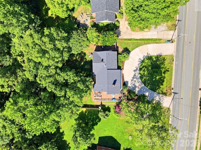 2201 Armstrong Park Drive, Gastonia, NC 28054