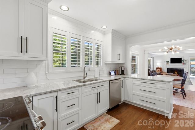 2201 Armstrong Park Drive, Gastonia, NC 28054