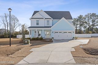 124 Emerald View Drive, Swansboro, NC 28584