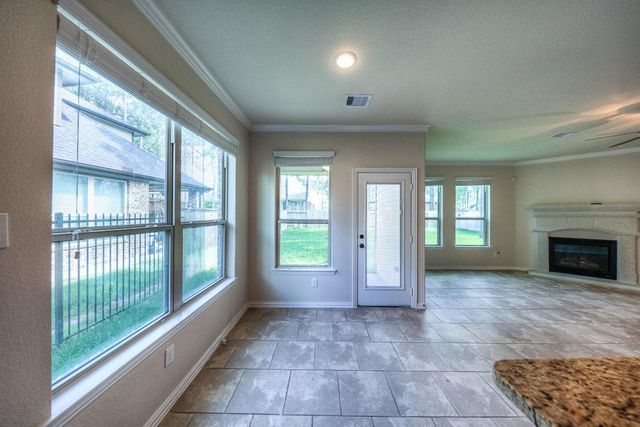27 Sawbridge Circle, The Woodlands, TX 77389