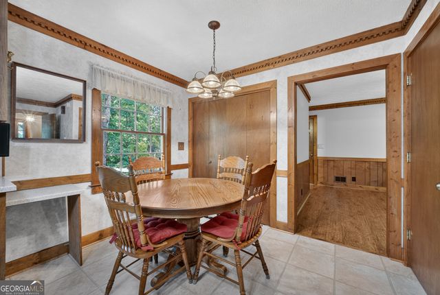 1656 Ramblewood Way, Snellville, GA 30078