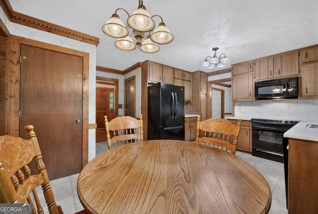 1656 Ramblewood Way, Snellville, GA 30078