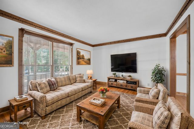1656 Ramblewood Way, Snellville, GA 30078