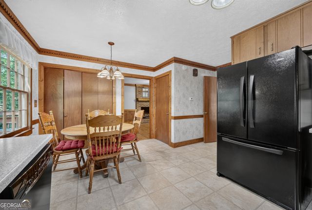 1656 Ramblewood Way, Snellville, GA 30078
