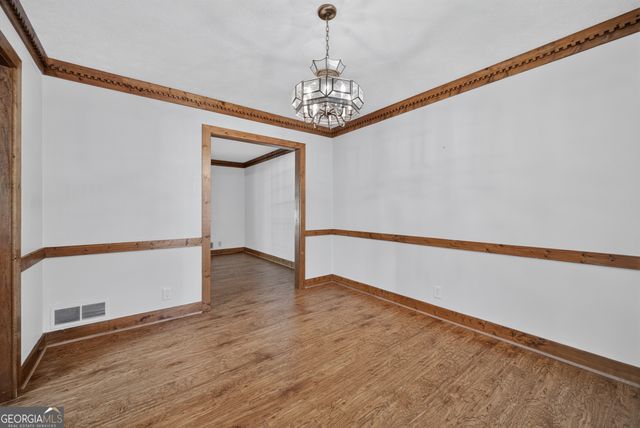 1656 Ramblewood Way, Snellville, GA 30078