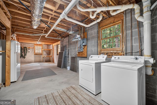 1656 Ramblewood Way, Snellville, GA 30078