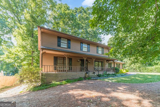 1656 Ramblewood Way, Snellville, GA 30078