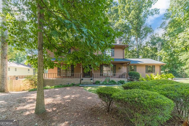 1656 Ramblewood Way, Snellville, GA 30078