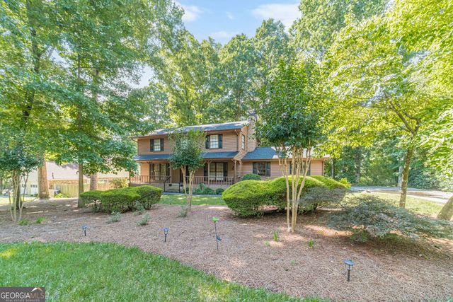 1656 Ramblewood Way, Snellville, GA 30078