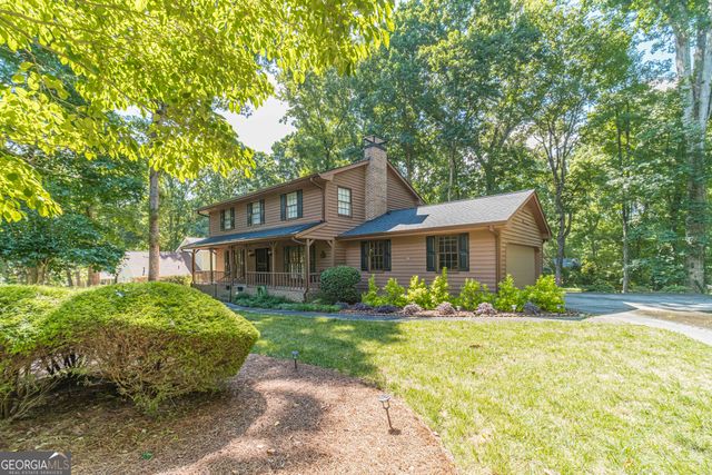 1656 Ramblewood Way, Snellville, GA 30078