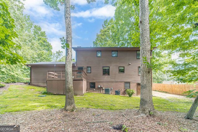 1656 Ramblewood Way, Snellville, GA 30078