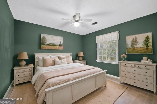 1656 Ramblewood Way, Snellville, GA 30078