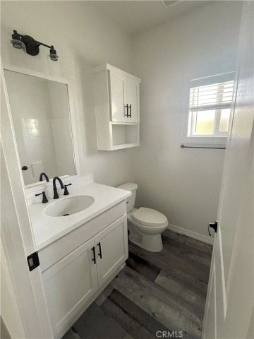 301 E Foothill 58, Pomona, CA 91767