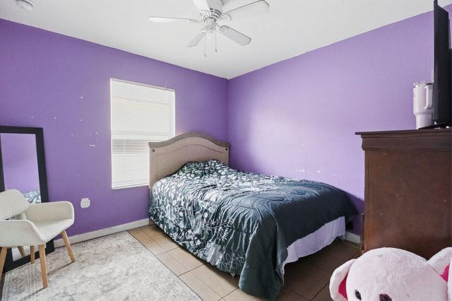 209 NE 35th Street, Oakland Park, FL 33334