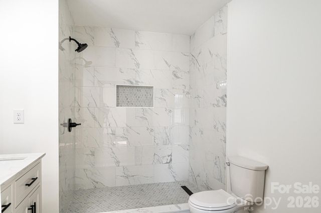 7592 McDuffy Road, Connelly Springs, NC 28612