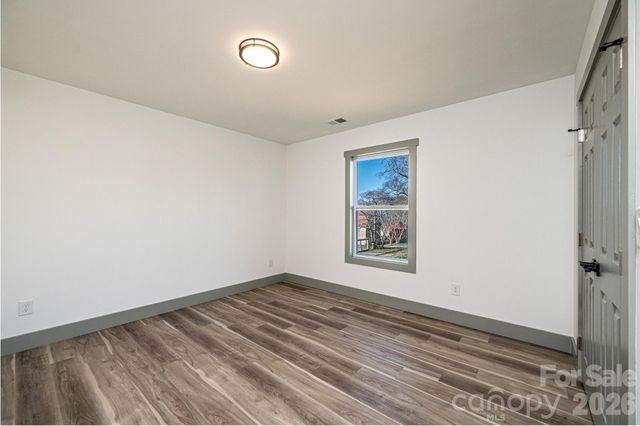 7592 McDuffy Road, Connelly Springs, NC 28612