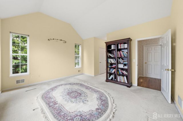 61 Canada Goose Drive, Hackettstown, NJ 07840