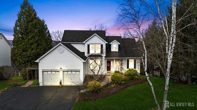 61 Canada Goose Drive, Hackettstown, NJ 07840