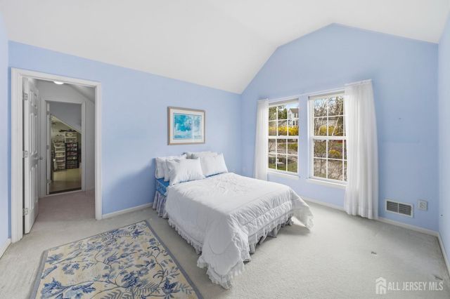 61 Canada Goose Drive, Hackettstown, NJ 07840