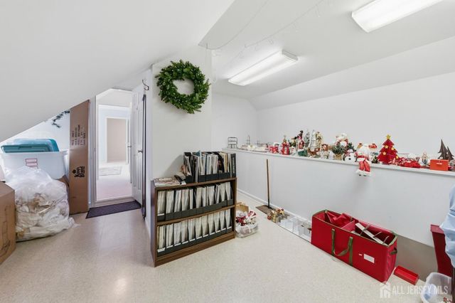 61 Canada Goose Drive, Hackettstown, NJ 07840