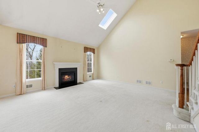 61 Canada Goose Drive, Hackettstown, NJ 07840