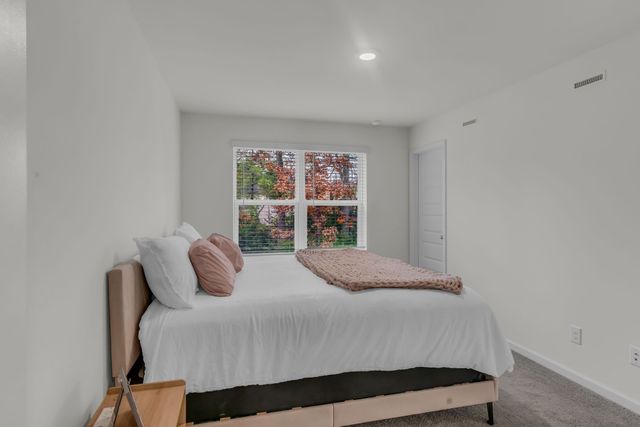 5125 Dayflower Dr, Hermitage, TN 37076