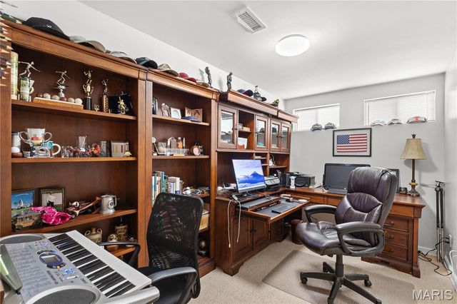 2038 Hawks Landing Drive, Lake St Louis, MO 63367