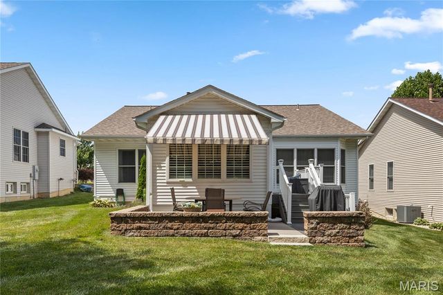 2038 Hawks Landing Drive, Lake St Louis, MO 63367