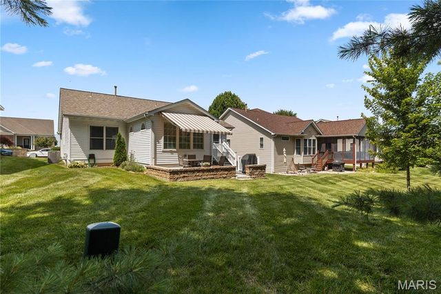 2038 Hawks Landing Drive, Lake St Louis, MO 63367