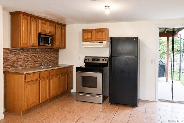 37 Island, Brentwood, NY 11717