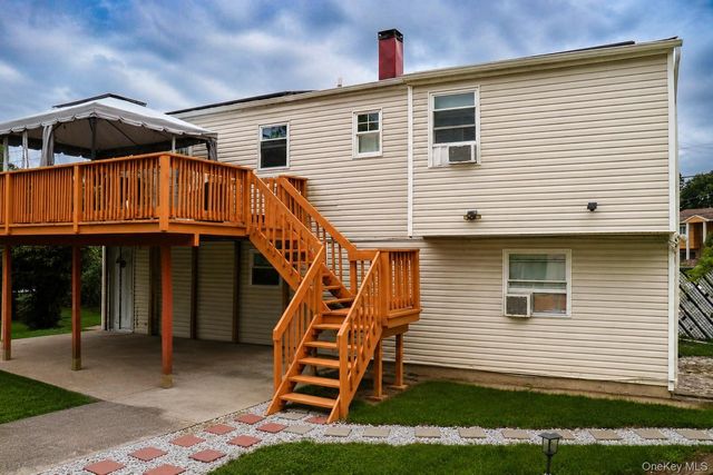 37 Island, Brentwood, NY 11717