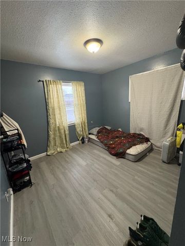 930 Wayside Road, Cleveland, OH 44110