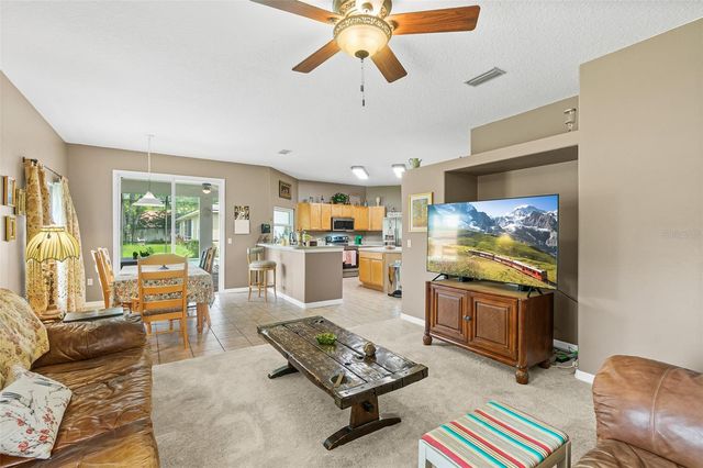 6 EVANSVILLE LANE, Palm Coast, FL 32164