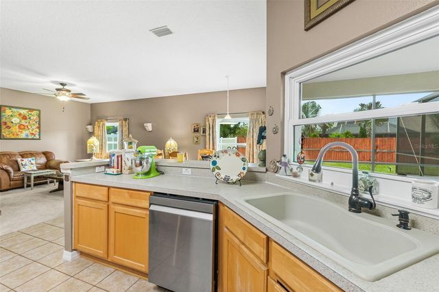 6 EVANSVILLE LANE, Palm Coast, FL 32164