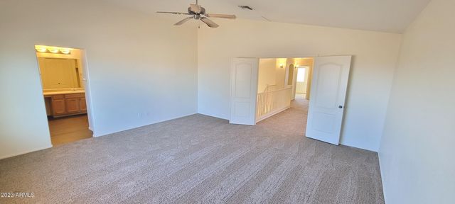 306 W HEREFORD Drive, San Tan Valley, AZ 85143