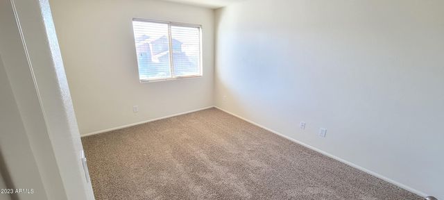 306 W HEREFORD Drive, San Tan Valley, AZ 85143