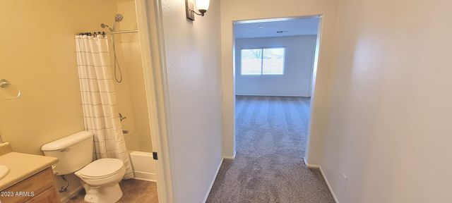 306 W HEREFORD Drive, San Tan Valley, AZ 85143