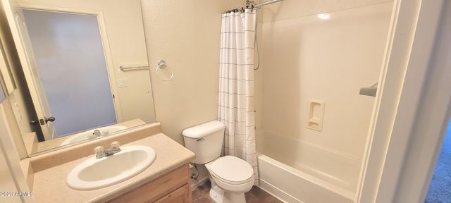 306 W HEREFORD Drive, San Tan Valley, AZ 85143