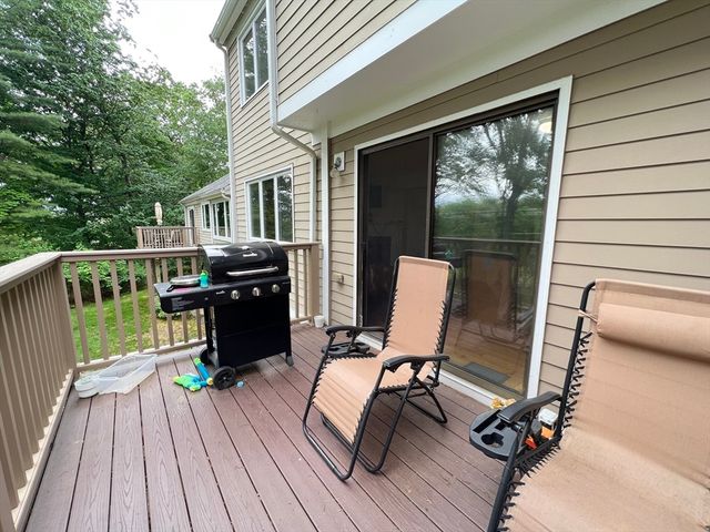 92 Fifer Ln 92, Lexington, MA 02420