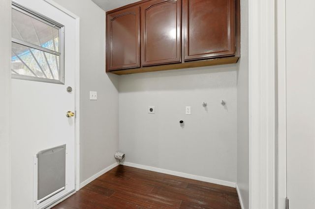 1607 Ashlan Avenue, Clovis, CA 93611