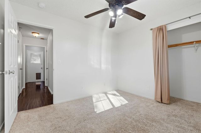 1607 Ashlan Avenue, Clovis, CA 93611