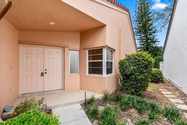 10001 Country Brook Road, Boca Raton, FL 33428