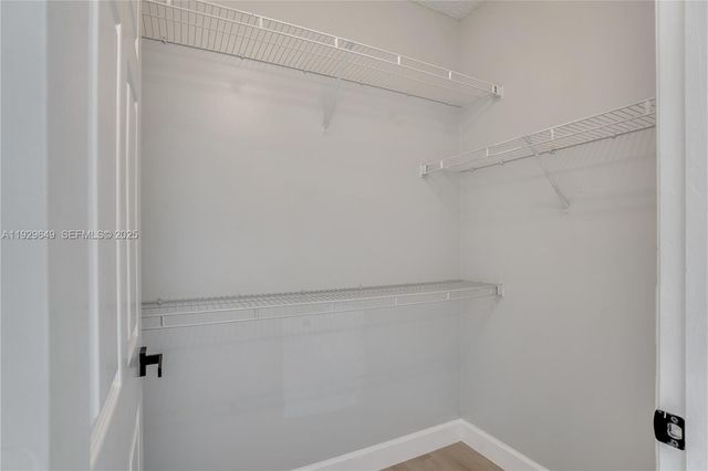 10288 Fox Trail Rd S 302, Royal Palm Beach, FL 33411