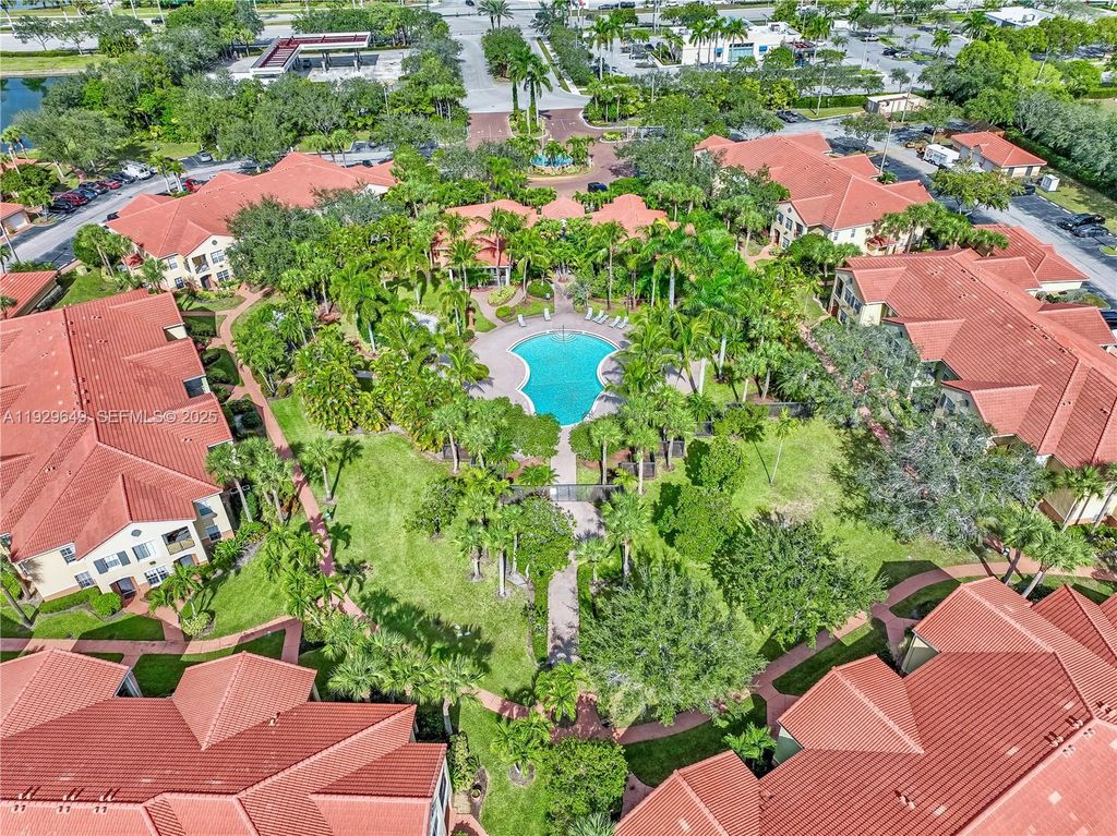 Image 42 of property listing at 10288 Fox Trail Rd S 302, Royal Palm Beach, FL 33411