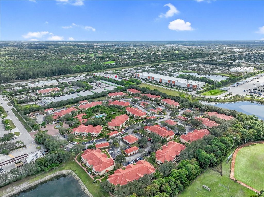 Image 48 of property listing at 10288 Fox Trail Rd S 302, Royal Palm Beach, FL 33411