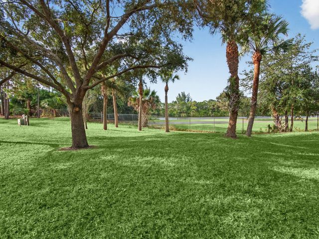 8946 SW Fishermans Wharf Drive, Stuart, FL 34997